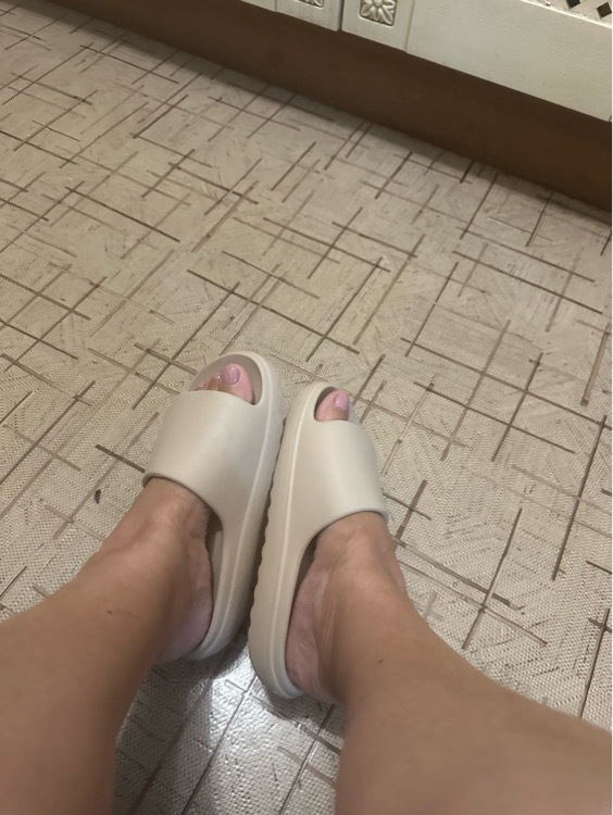 Шлепанцы женские adidas Adilette Lumia, отзывы покупателей, фото 1