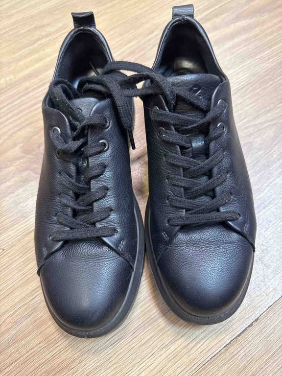 ECCO NOUVELLE