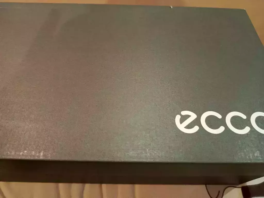 ECCO TURN