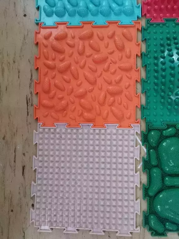 https://media.apltcdn.com/media_files/68d5/5cb2/d89d/ff00/0130/bf4f/large.jpeg?1758813361