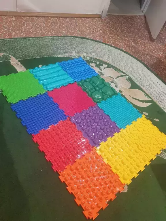 https://media.apltcdn.com/media_files/68d5/5cb8/d89d/ff00/0130/bf60/large.jpeg?1758813366