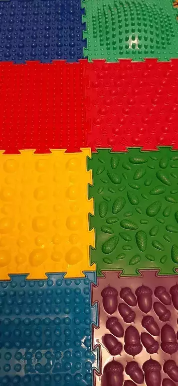 https://media.apltcdn.com/media_files/68d5/5cdb/d89d/ff00/0130/bfb9/large.jpeg?1758813402