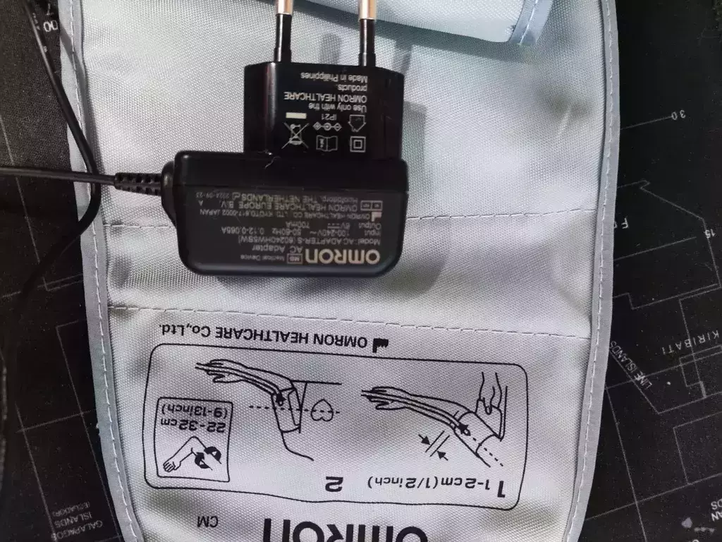 https://media.apltcdn.com/media_files/68d5/5e04/d89d/ff00/0130/c1b8/large.jpeg?1758813698