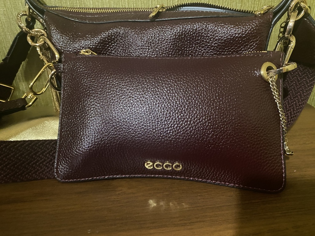 ECCO Wristlet