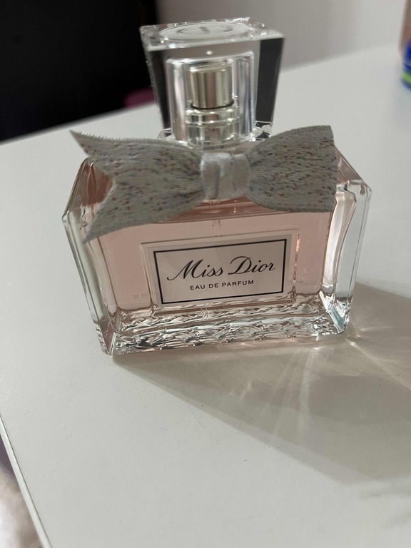 Оригинал 💯 Miss Dior Парфюмерная вода купить в интернет магазине
