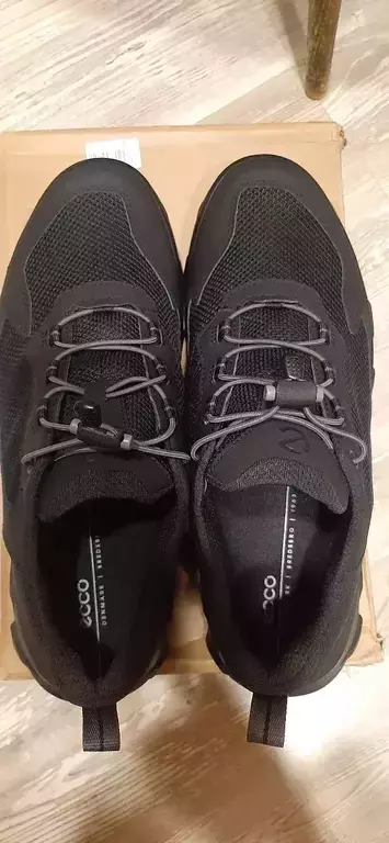 ECCO MX M