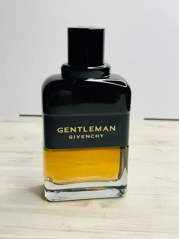 Givenchy Gentleman Reserve Privee Eau De Parfum 100 мл Парфюмерная