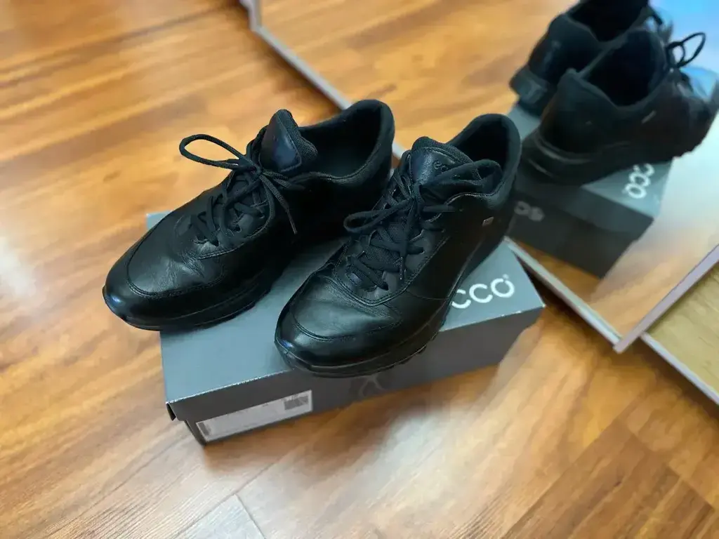 ECCO EXOSTRIDE M