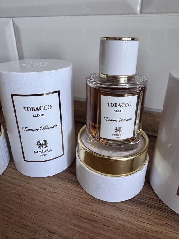 maissa tobacco elixir Night of Temptation enhancing the overall experience.n n Massa Parfums Tobacco Elixir 50