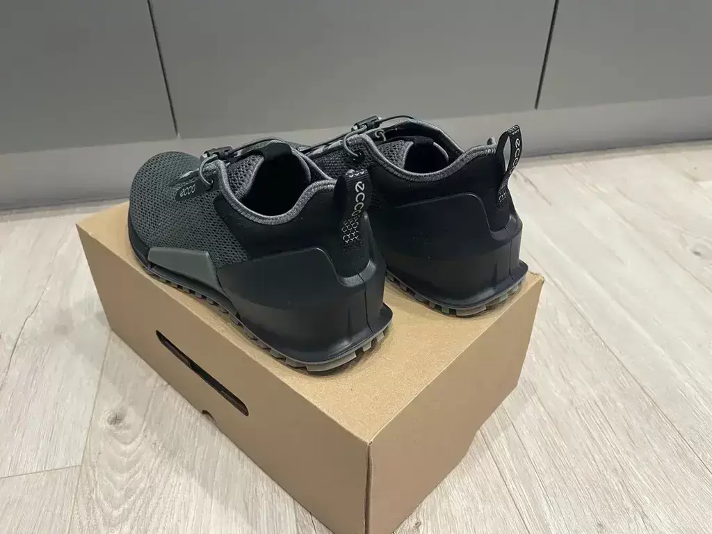 ECCO BIOM 2.0 M