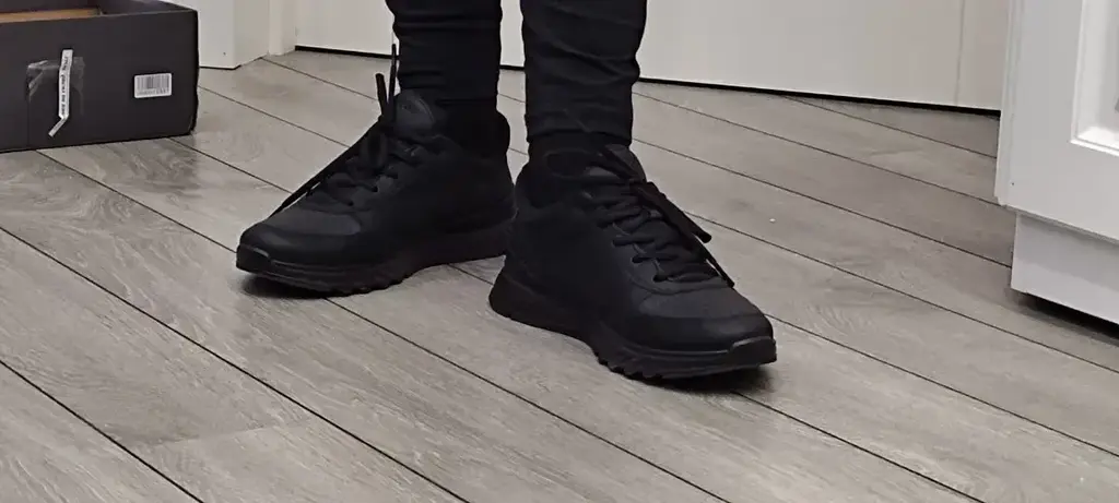 ECCO EXOSTRIDE W