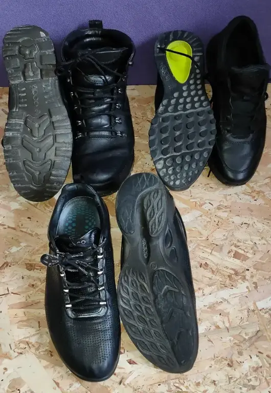 ECCO EXOSTRIDE M