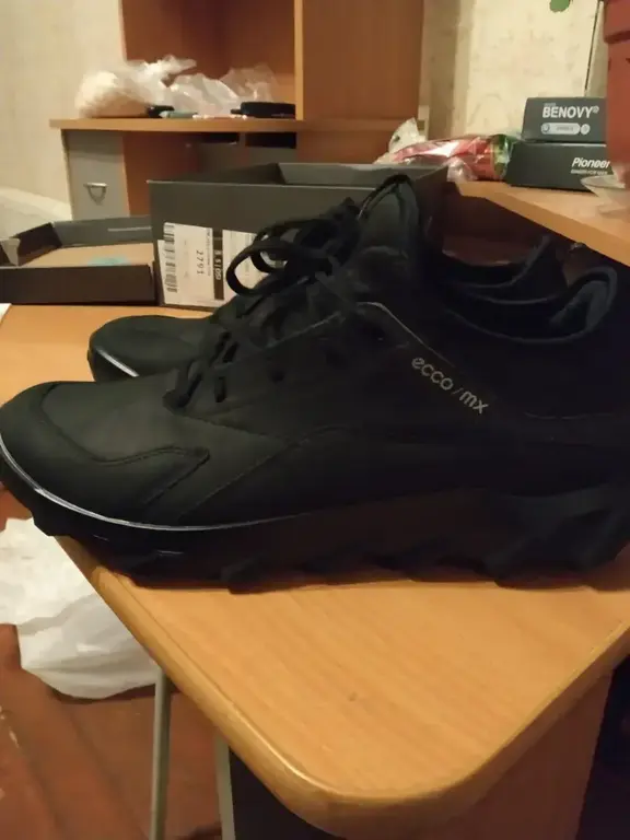 ECCO MX M
