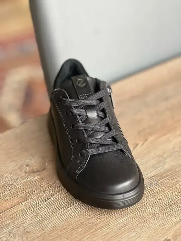 ECCO STREET 1