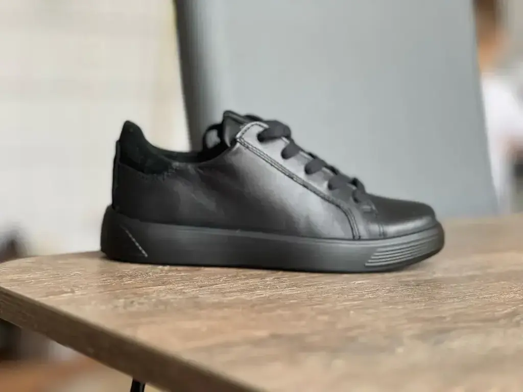 ECCO STREET 1