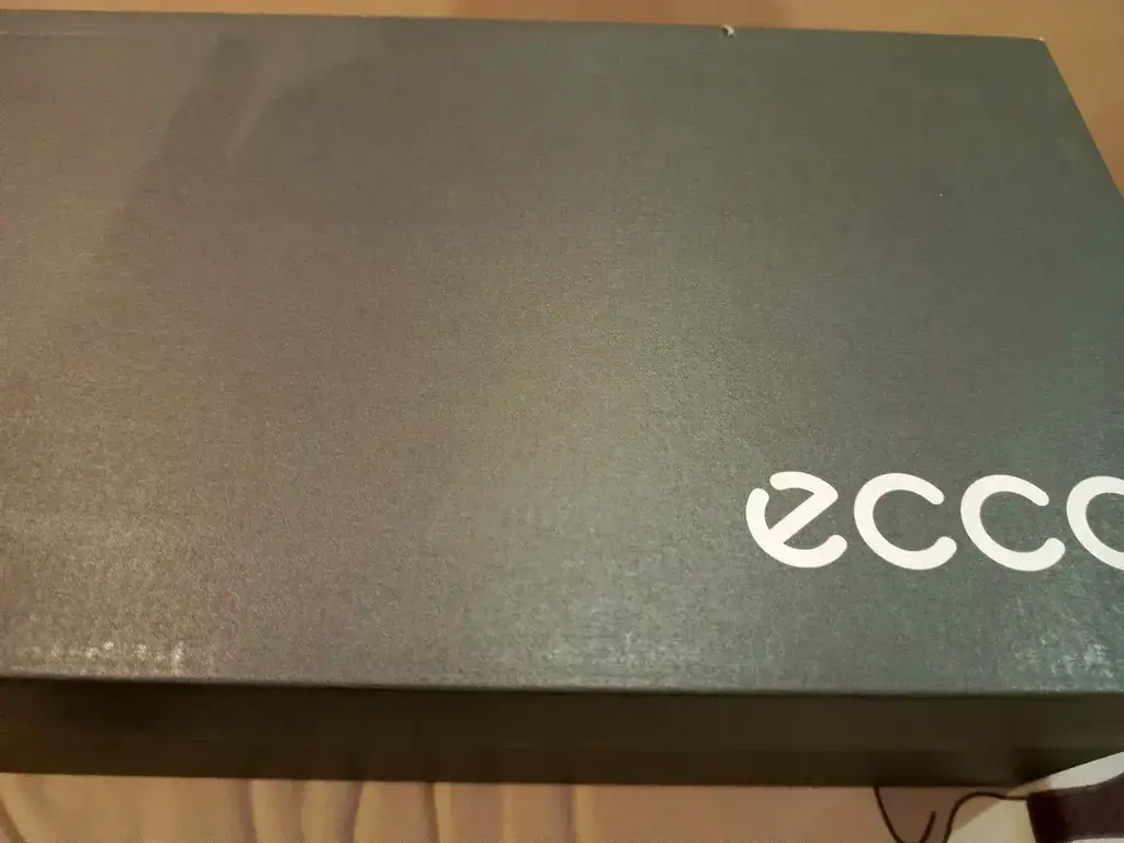 ECCO TURN