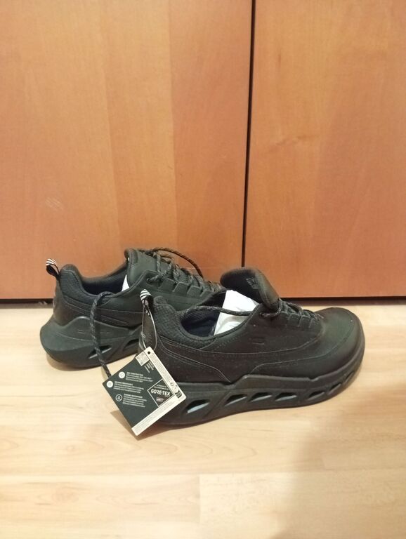 ECCO BIOM 720 M