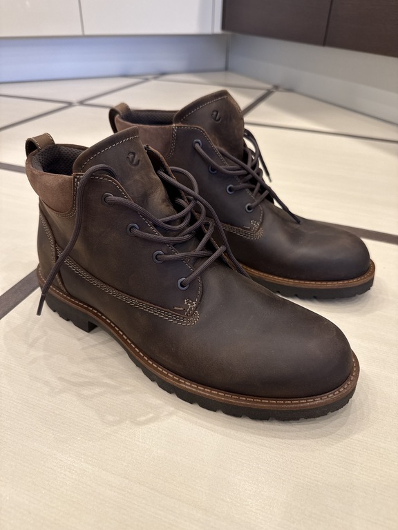 ECCO CHARLESTOWN