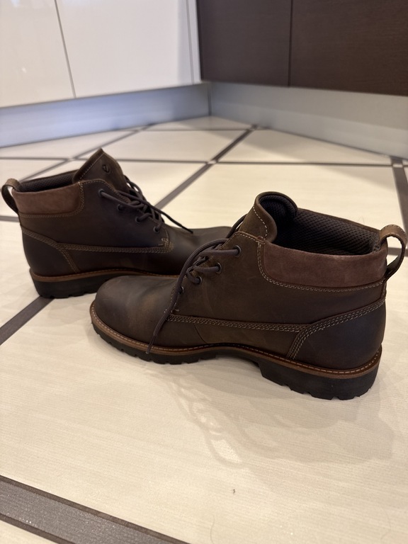 ECCO CHARLESTOWN