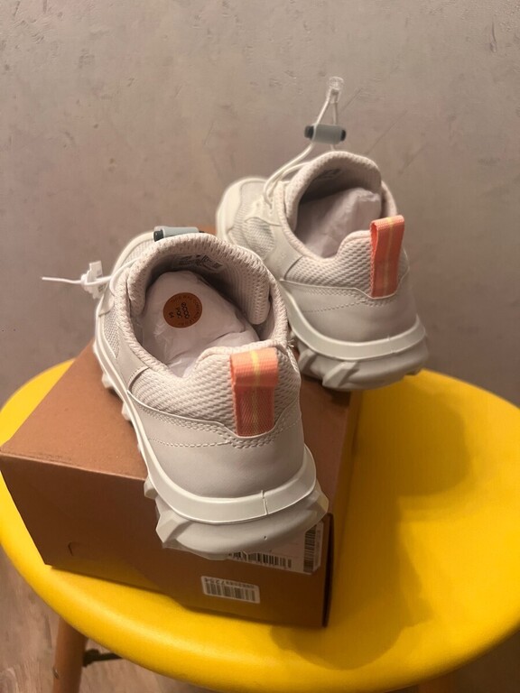 ECCO MX W